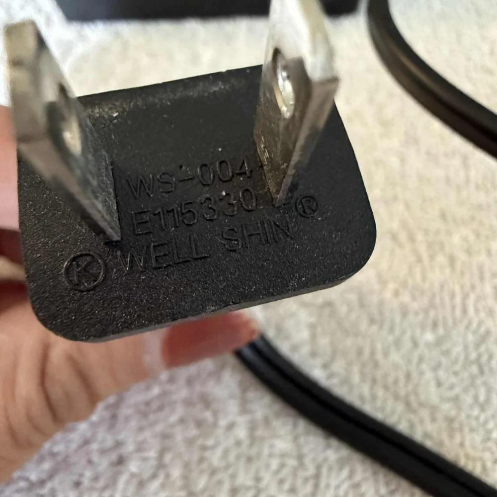 HP AC power adapter model 0957-2269 Computer Cable Adapter